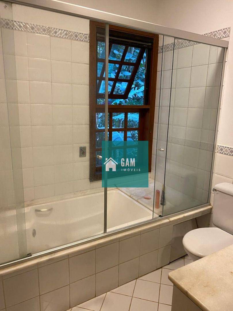 Casa de Condomínio para alugar com 3 quartos, 250m² - Foto 21
