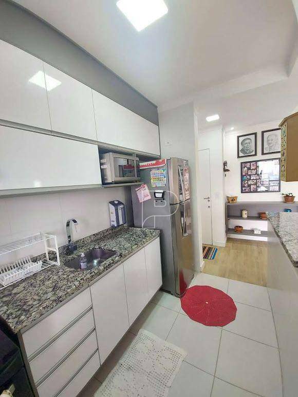 Apartamento à venda com 2 quartos, 53m² - Foto 11