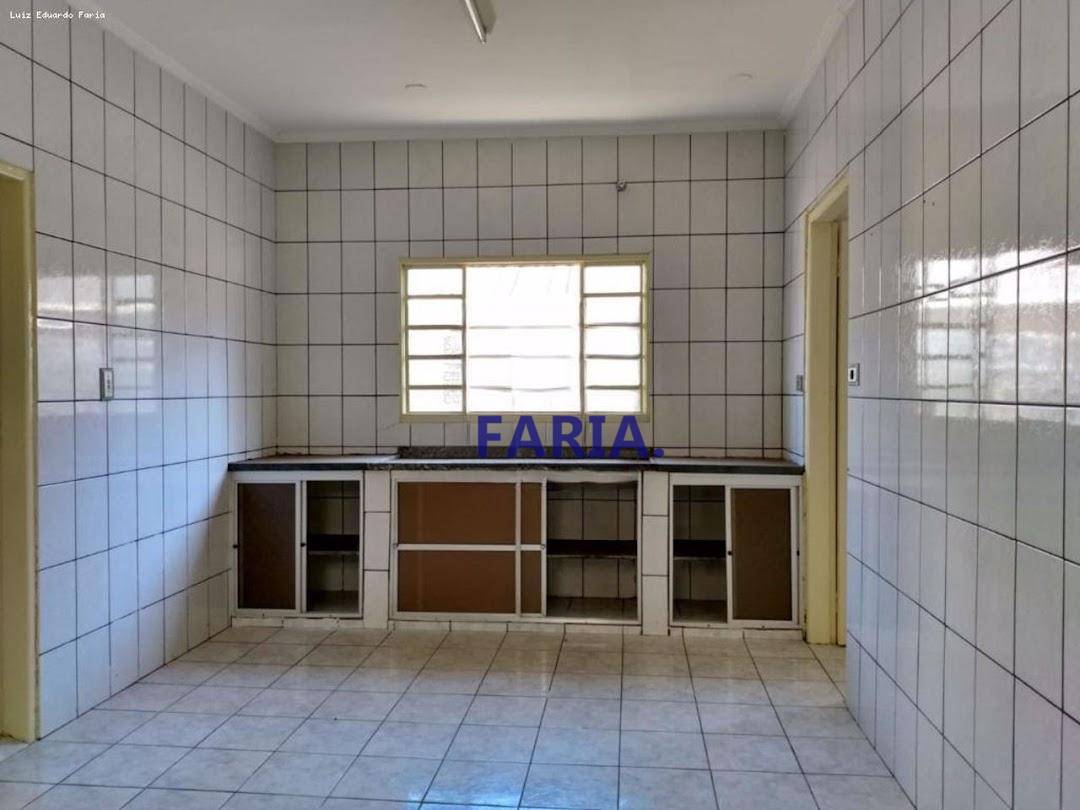 Casa à venda com 3 quartos, 150M2 - Foto 5