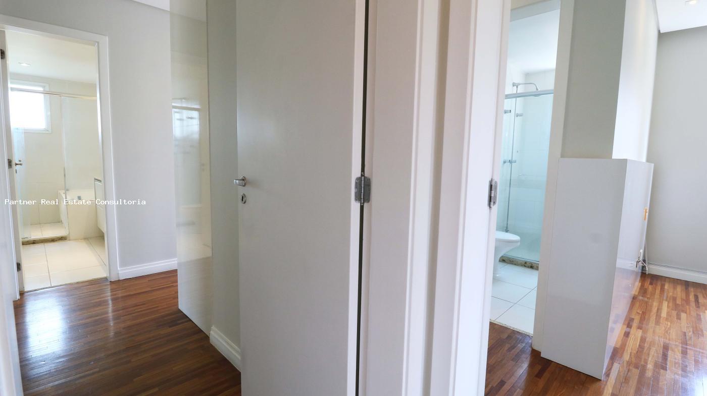 Apartamento à venda com 4 quartos, 223m² - Foto 28