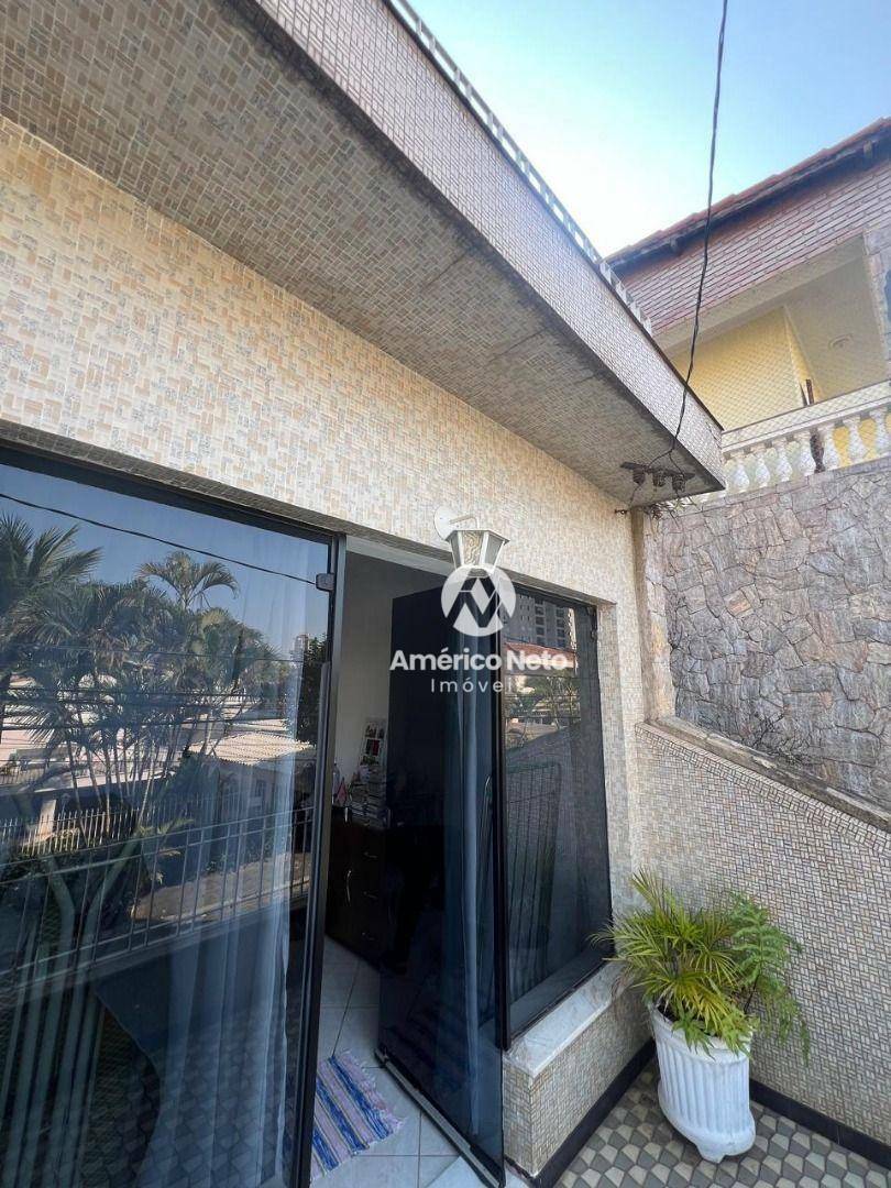 Sobrado à venda com 3 quartos, 175m² - Foto 4