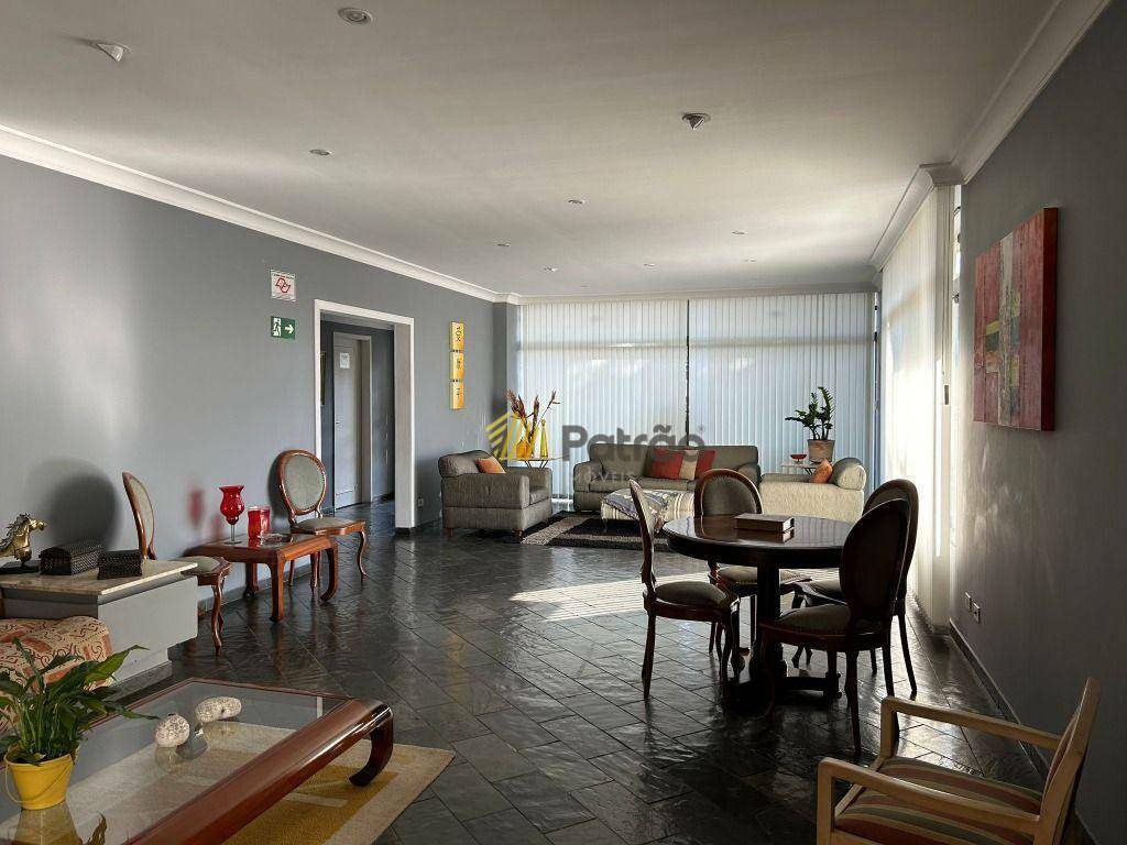 Apartamento à venda com 3 quartos, 147m² - Foto 7