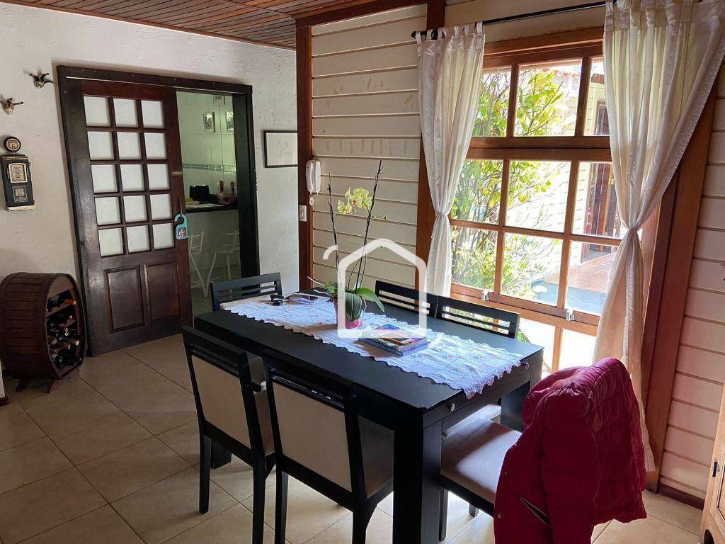 Casa de Condomínio à venda com 3 quartos, 150m² - Foto 9