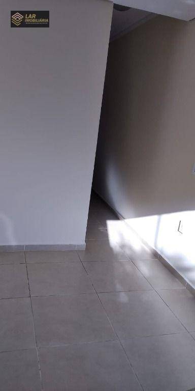 Casa de Condomínio para alugar com 2 quartos, 110m² - Foto 38