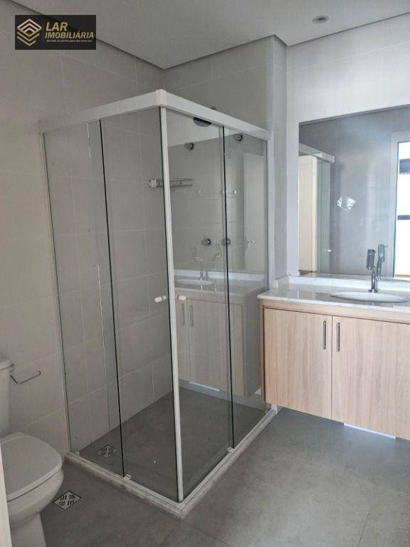 Apartamento para alugar com 3 quartos, 129m² - Foto 9