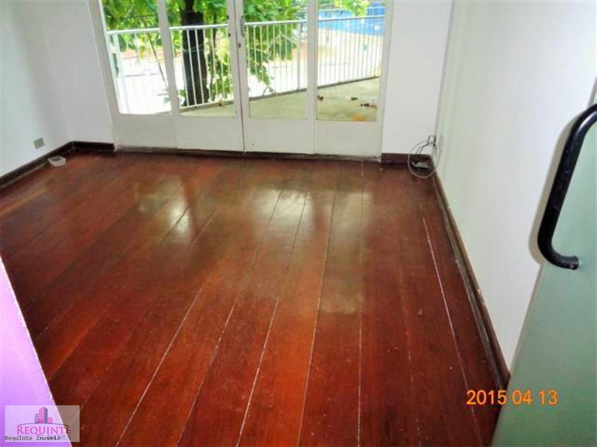 Sobrado à venda com 3 quartos, 150m² - Foto 2