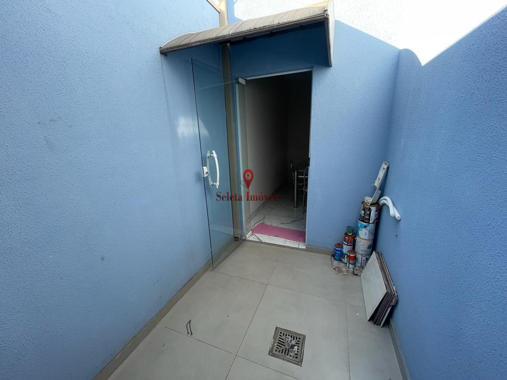 Casa à venda com 3 quartos, 180m² - Foto 8