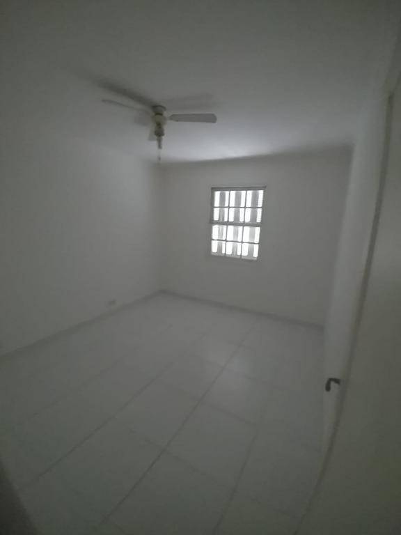 Sobrado à venda com 2 quartos, 130m² - Foto 5