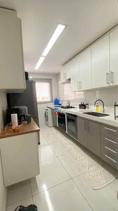 Apartamento à venda com 2 quartos, 65m² - Foto 3