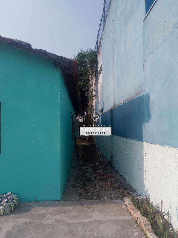 Casa à venda com 3 quartos, 80m² - Foto 26