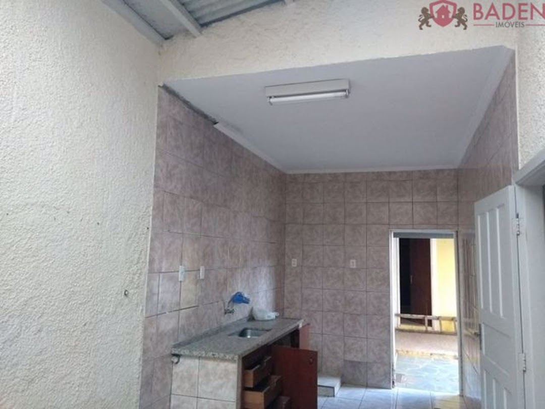 Casa à venda com 4 quartos, 150m² - Foto 19