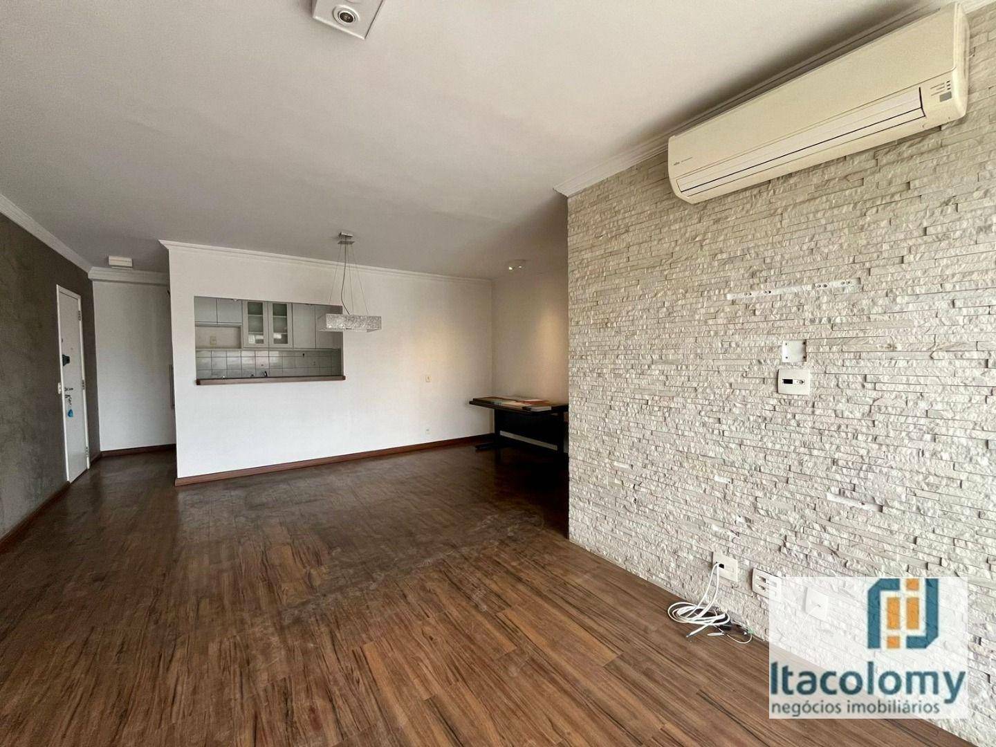 Apartamento à venda com 3 quartos, 110m² - Foto 2