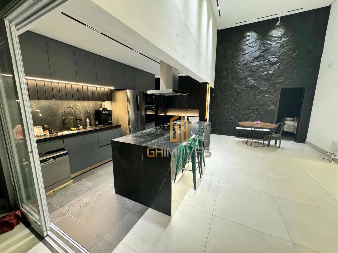 Apartamento à venda com 3 quartos, 132m² - Foto 1