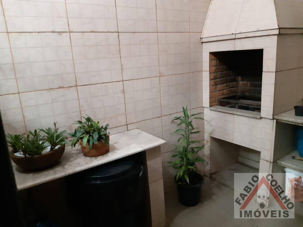 Casa à venda com 3 quartos, 110m² - Foto 15