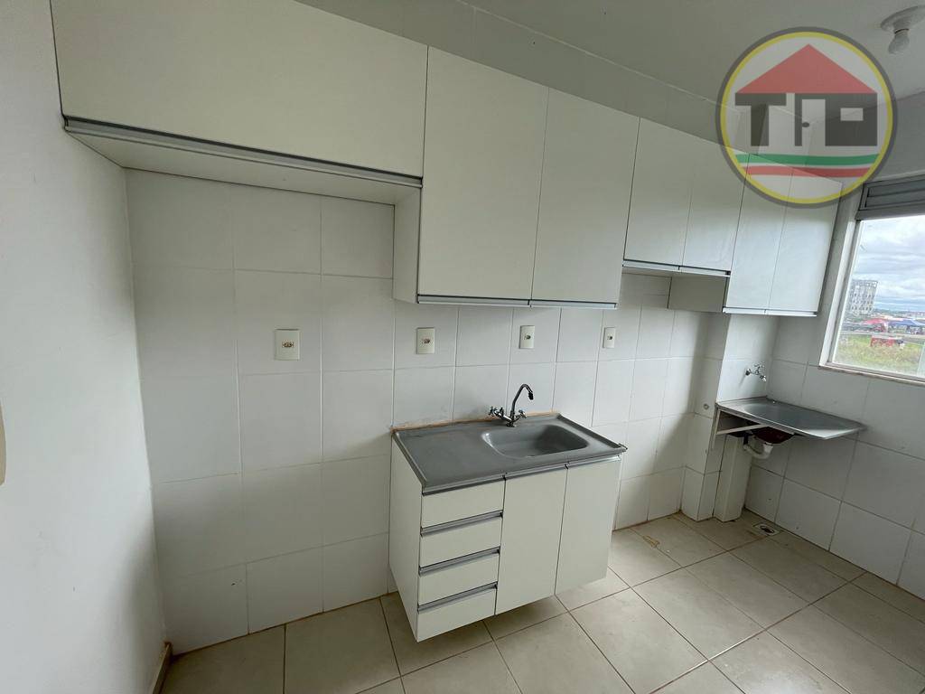 Apartamento à venda com 2 quartos, 45m² - Foto 3