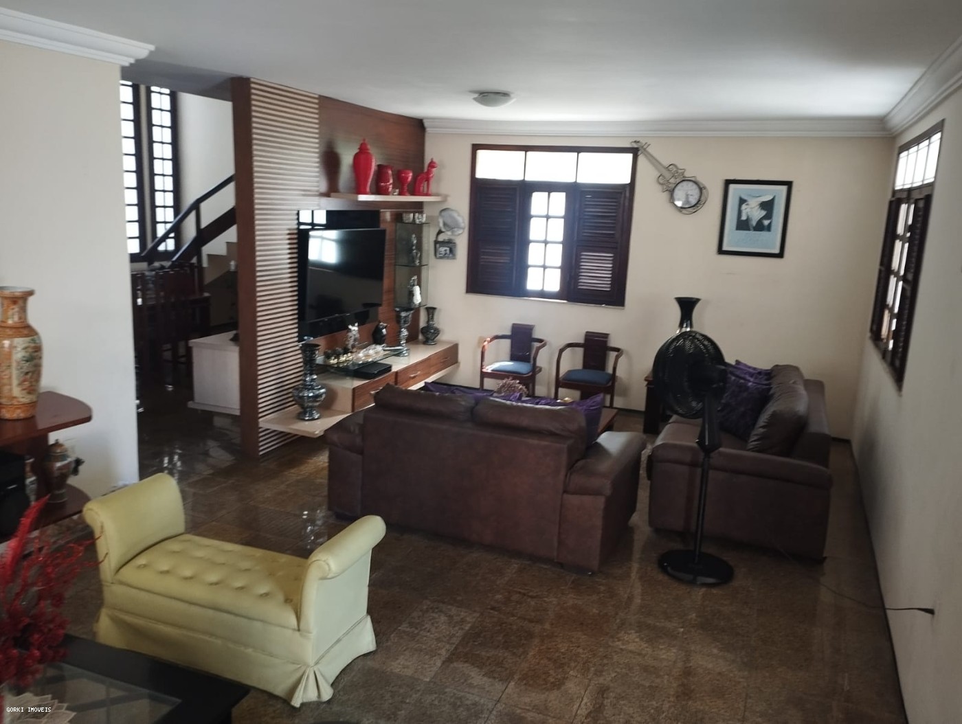 Casa à venda com 3 quartos, 313m² - Foto 3
