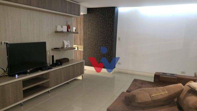 Casa à venda com 3 quartos, 232m² - Foto 7