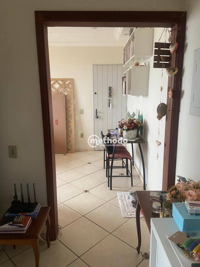 Apartamento à venda com 2 quartos, 70m² - Foto 13