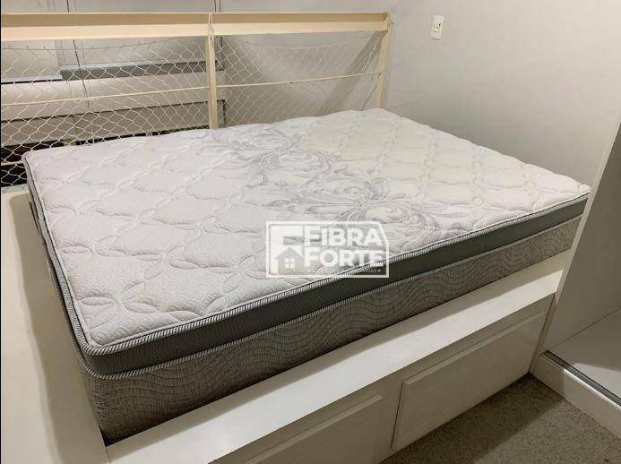 Apartamento à venda com 1 quarto, 50m² - Foto 12