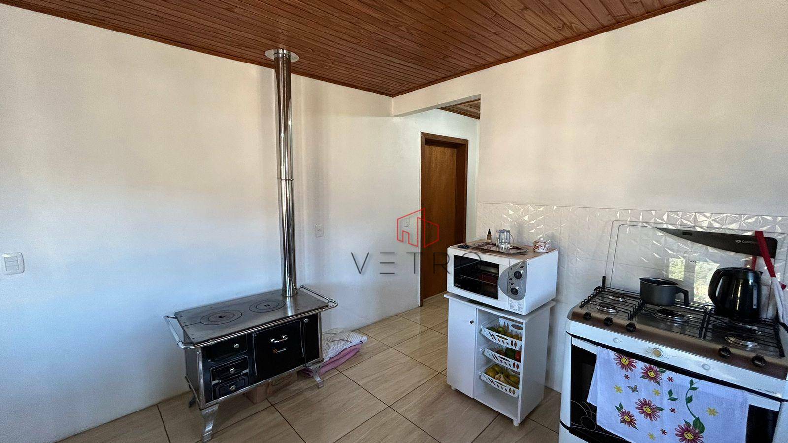 Casa à venda com 3 quartos, 169m² - Foto 4