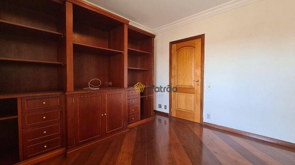 Apartamento à venda com 4 quartos, 420m² - Foto 26