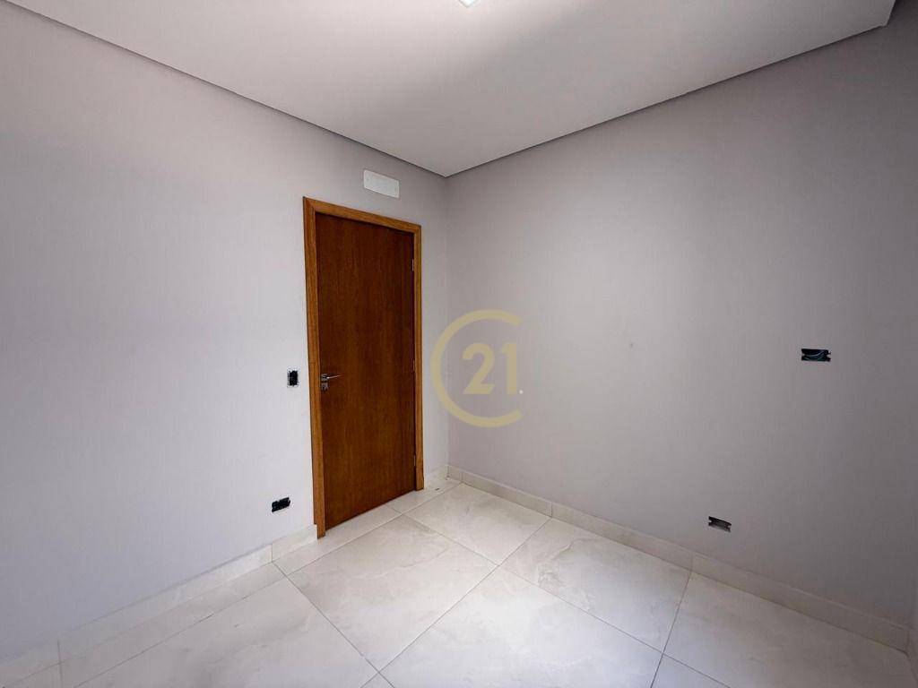 Casa à venda com 3 quartos, 84m² - Foto 9