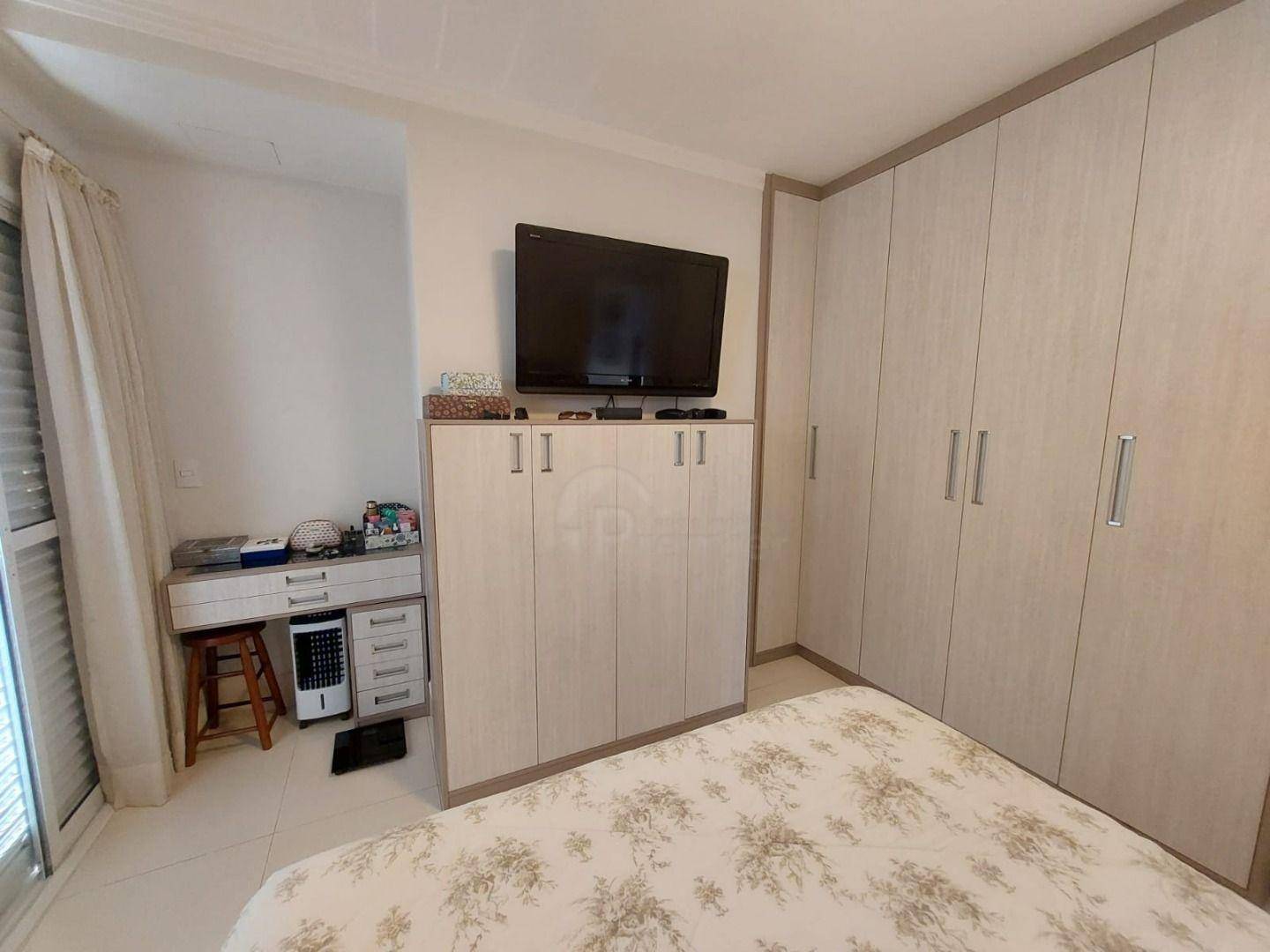 Apartamento à venda com 3 quartos, 98m² - Foto 24