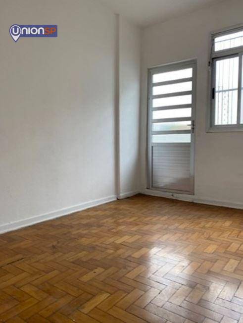 Apartamento à venda com 1 quarto, 40m² - Foto 4