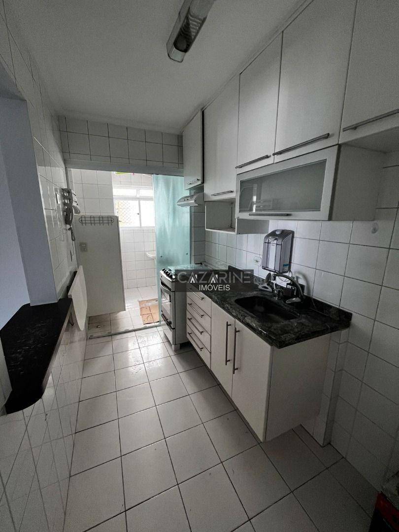 Apartamento à venda com 2 quartos, 66m² - Foto 8