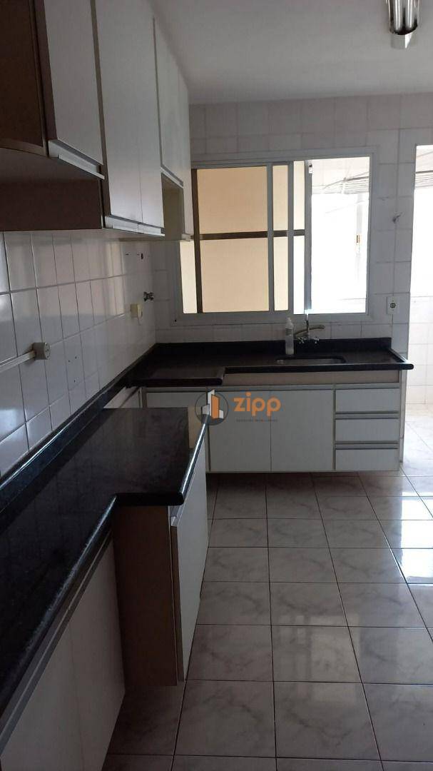 Apartamento à venda com 2 quartos, 70m² - Foto 13