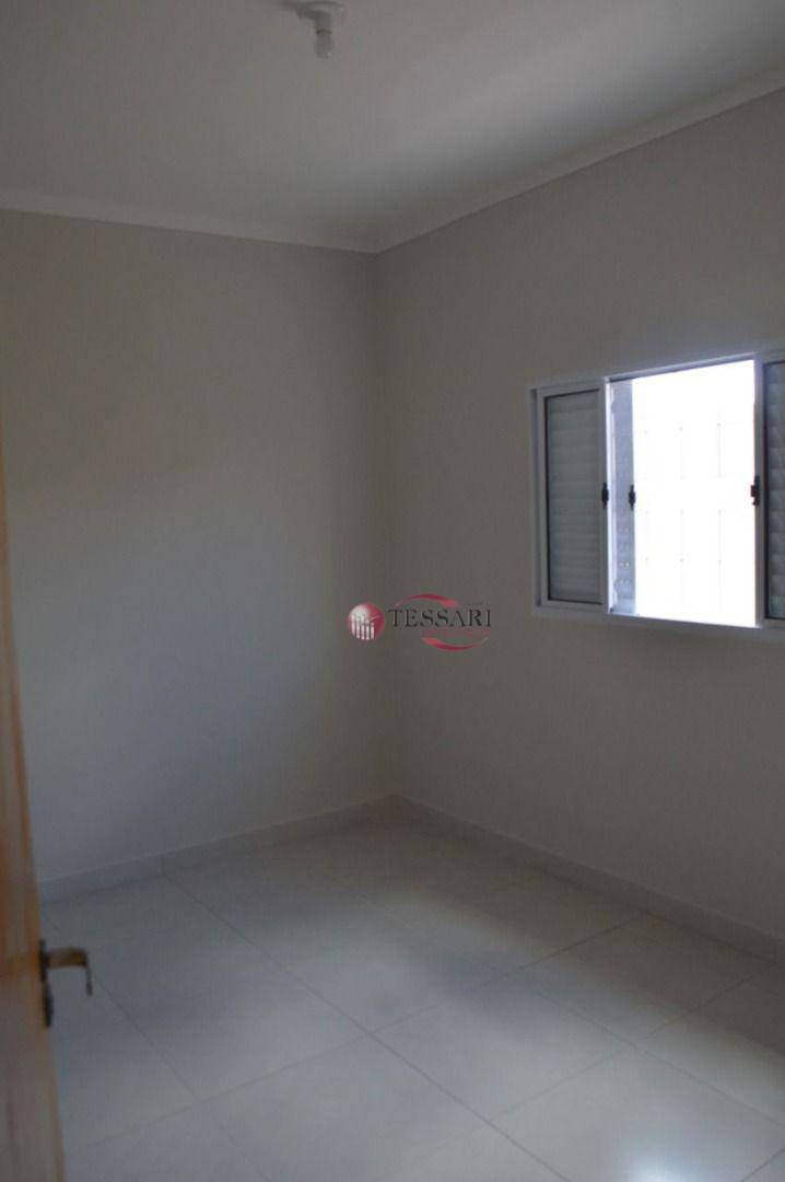 Casa à venda com 2 quartos, 63m² - Foto 10