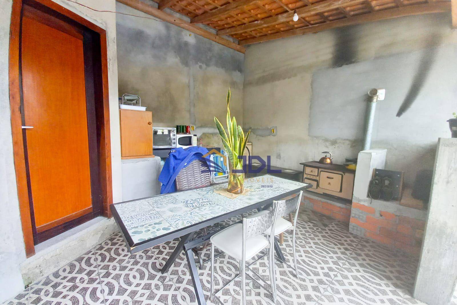 Casa à venda com 3 quartos, 180m² - Foto 16