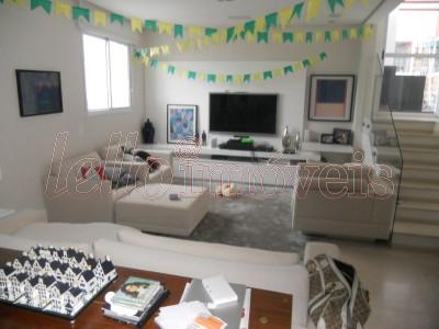 Apartamento à venda com 4 quartos, 300m² - Foto 1