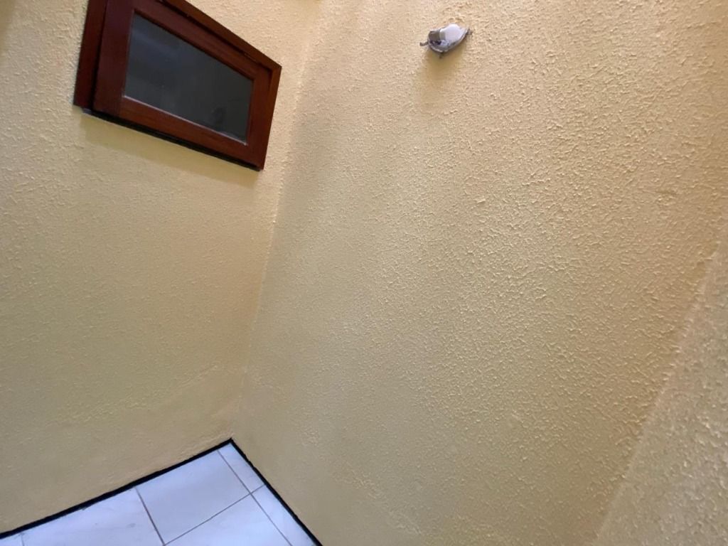 Casa para alugar com 2 quartos, 135m² - Foto 10