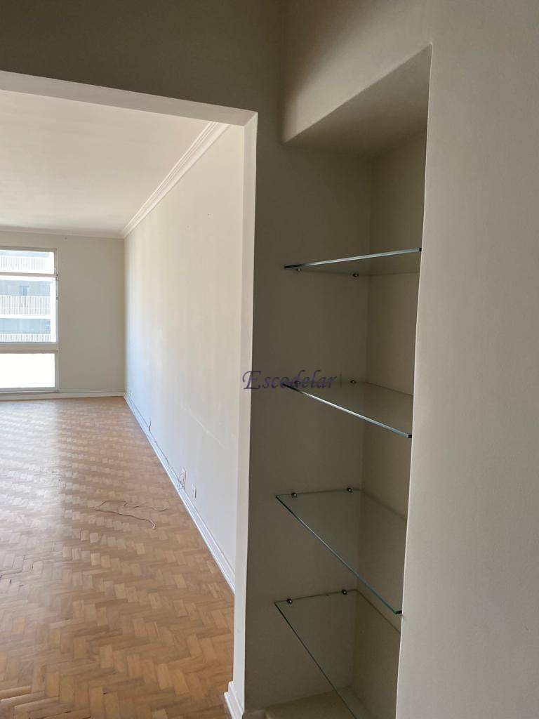 Apartamento à venda com 4 quartos, 210m² - Foto 8