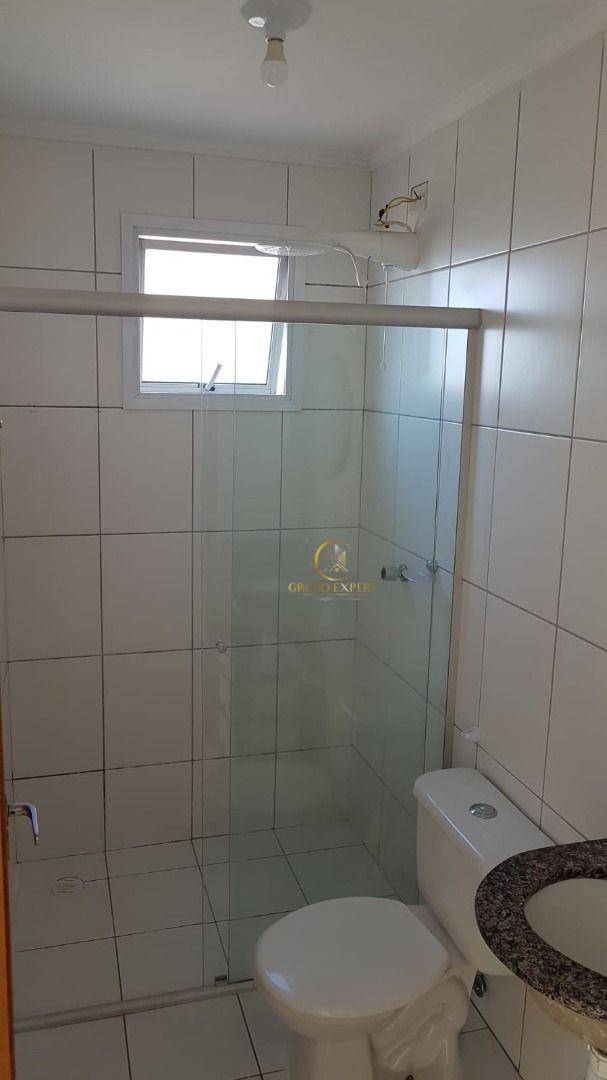 Apartamento à venda e aluguel com 2 quartos, 72m² - Foto 13