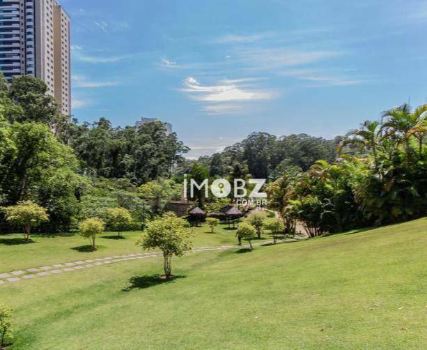Apartamento para alugar com 4 quartos, 260m² - Foto 42
