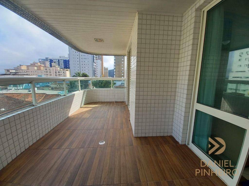 Apartamento à venda com 2 quartos, 82m² - Foto 2