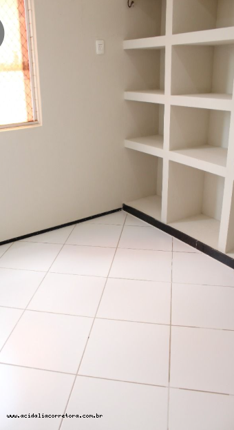 Apartamento para alugar com 3 quartos, 70m² - Foto 17