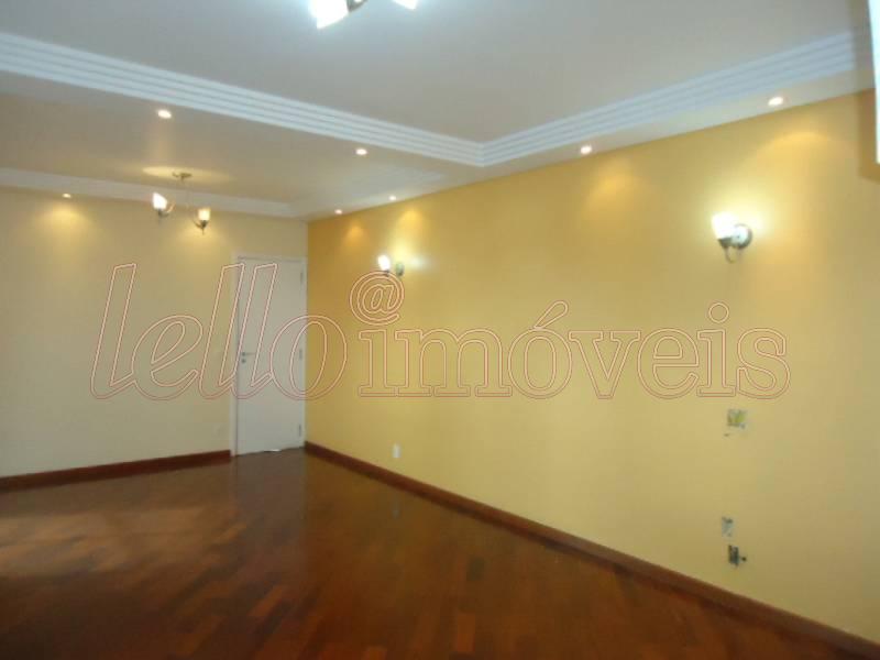 Apartamento para alugar com 3 quartos, 130m² - Foto 2