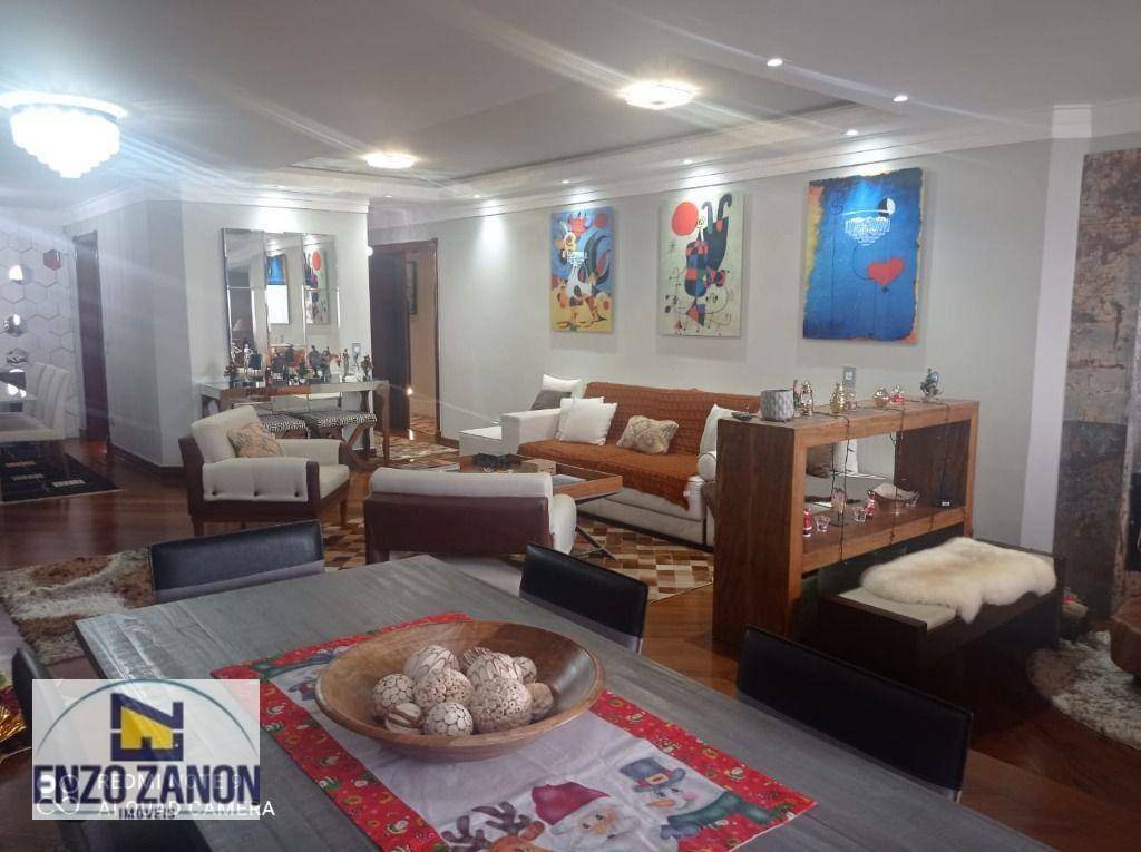 Apartamento à venda com 4 quartos, 234m² - Foto 1