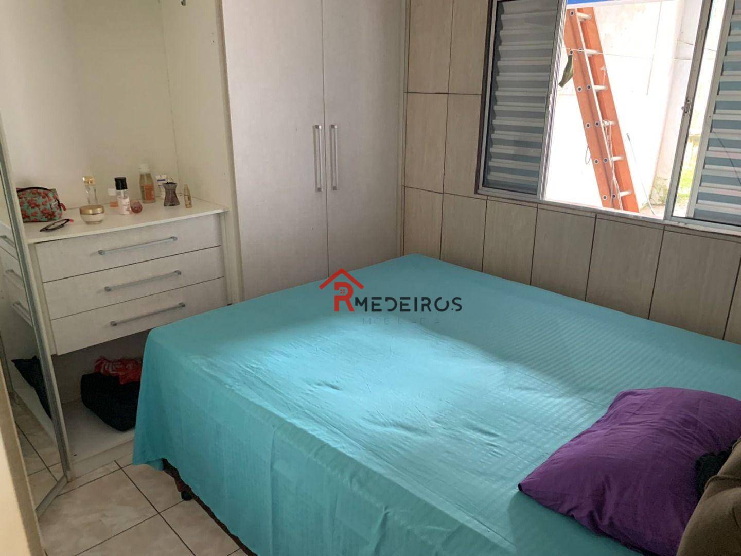 Casa à venda com 2 quartos, 95m² - Foto 8