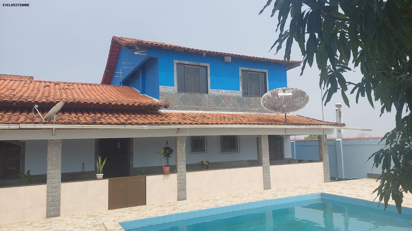 Casa à venda com 5 quartos, 600m² - Foto 1