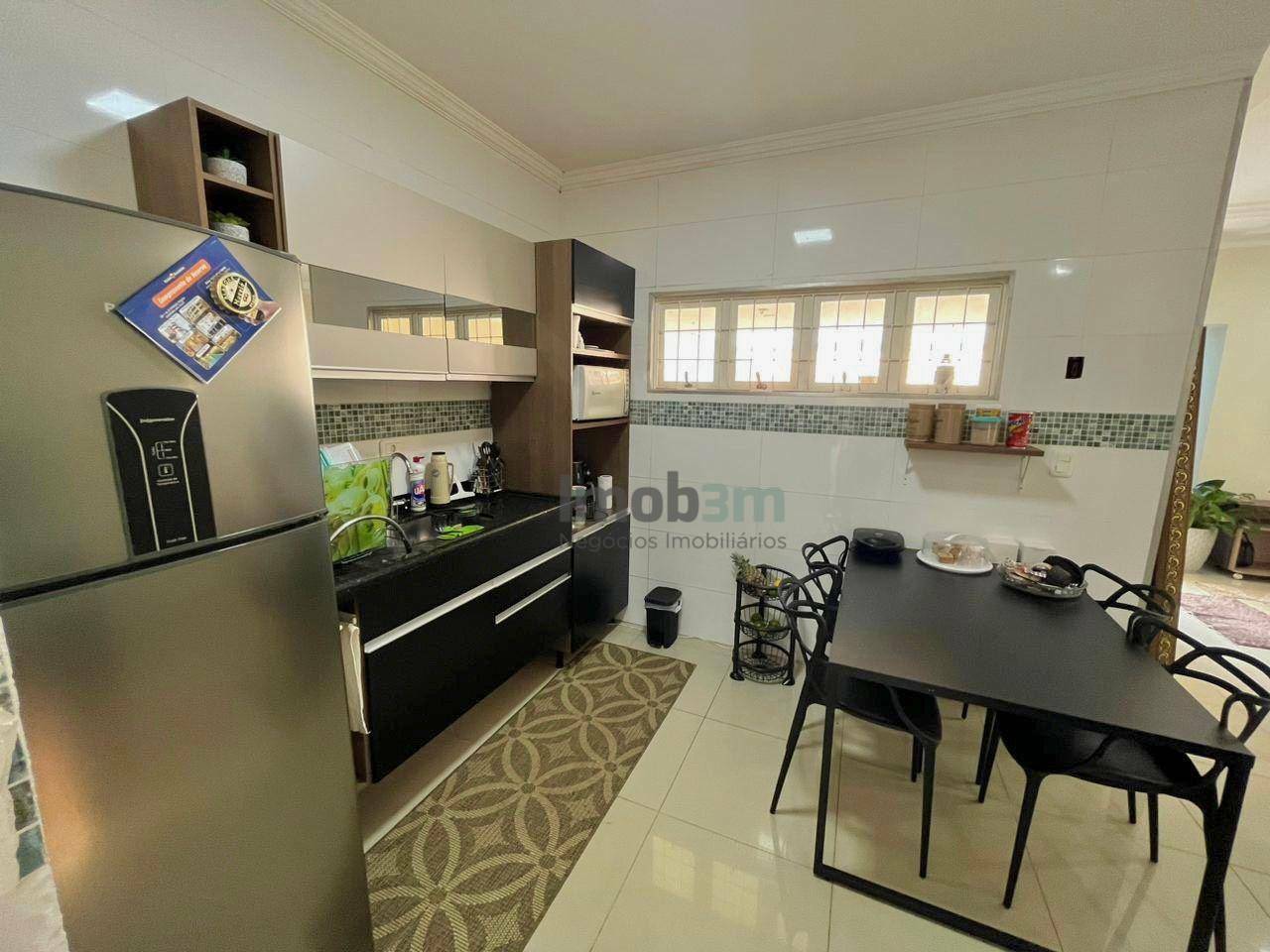 Casa à venda com 3 quartos, 104m² - Foto 6