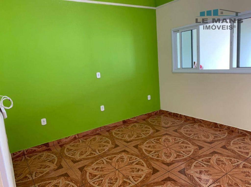 Casa à venda com 3 quartos, 211m² - Foto 24