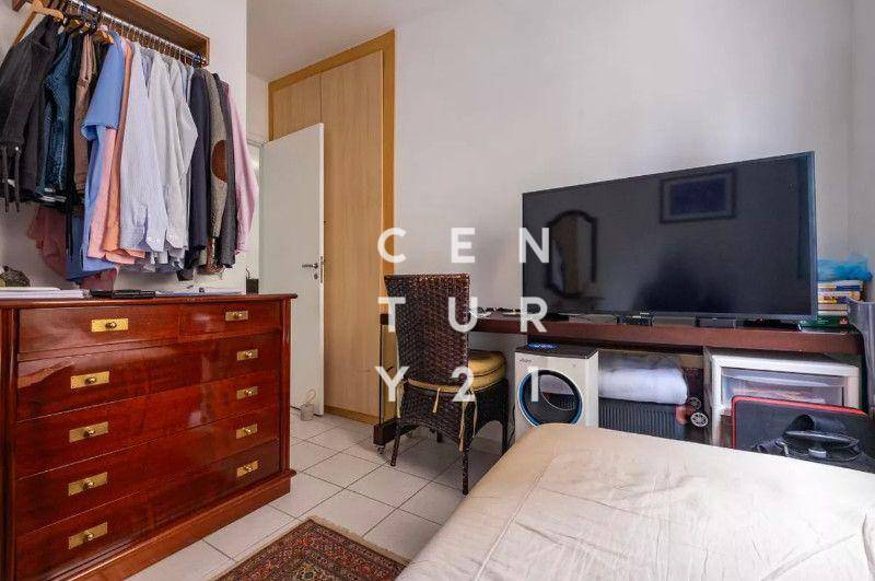 Apartamento à venda com 2 quartos, 55m² - Foto 13