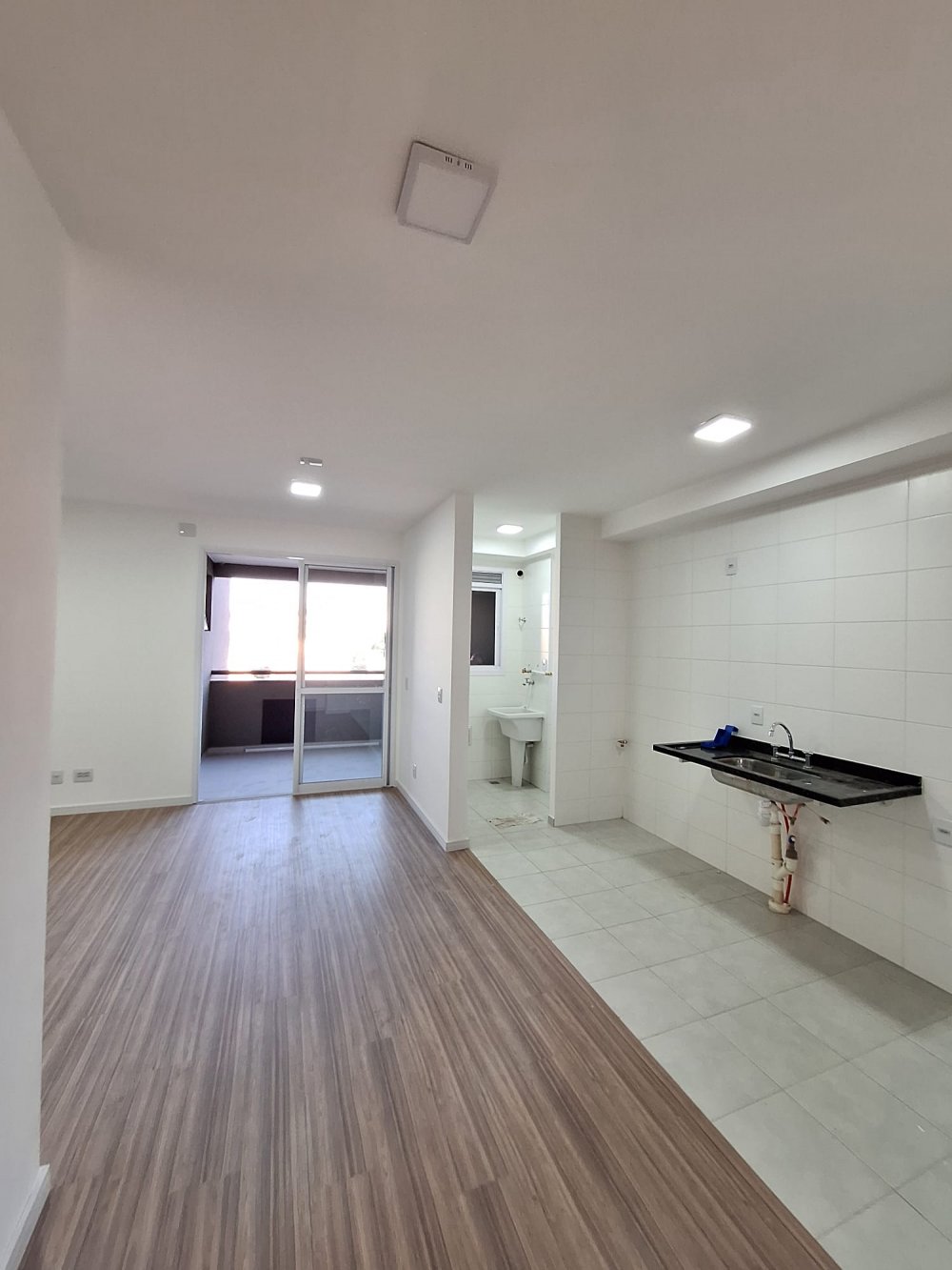 Apartamento à venda com 3 quartos, 82m² - Foto 6