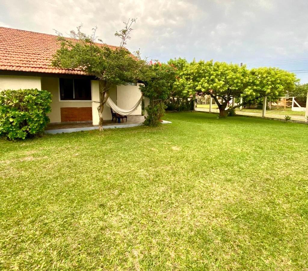 Casa à venda com 5 quartos, 138m² - Foto 3