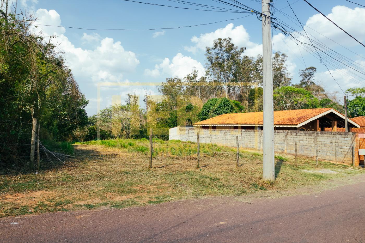 Terreno à venda, 1000m² - Foto 1