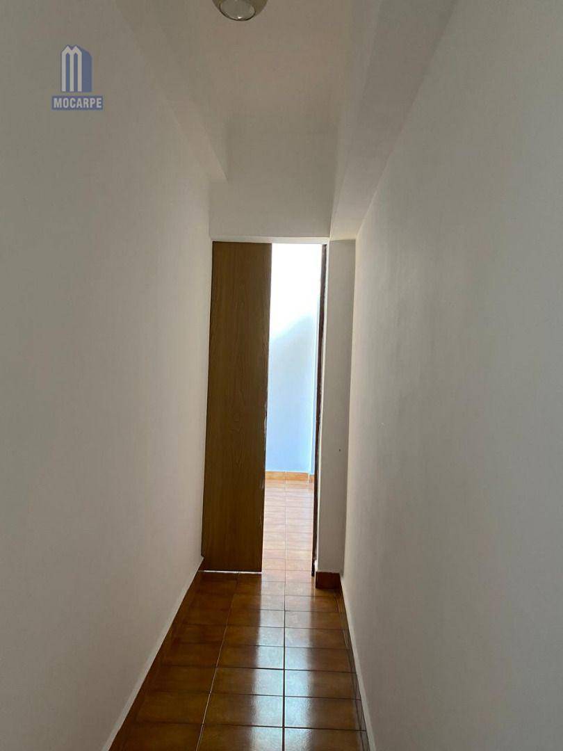 Apartamento para alugar com 2 quartos, 100m² - Foto 4